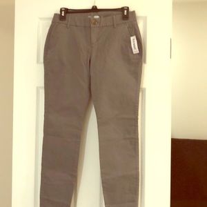 NWT, 2 petite, Old Navy skinny dress pants